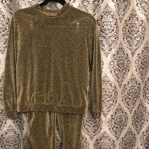 Gold Shimmer 2 Piece Set